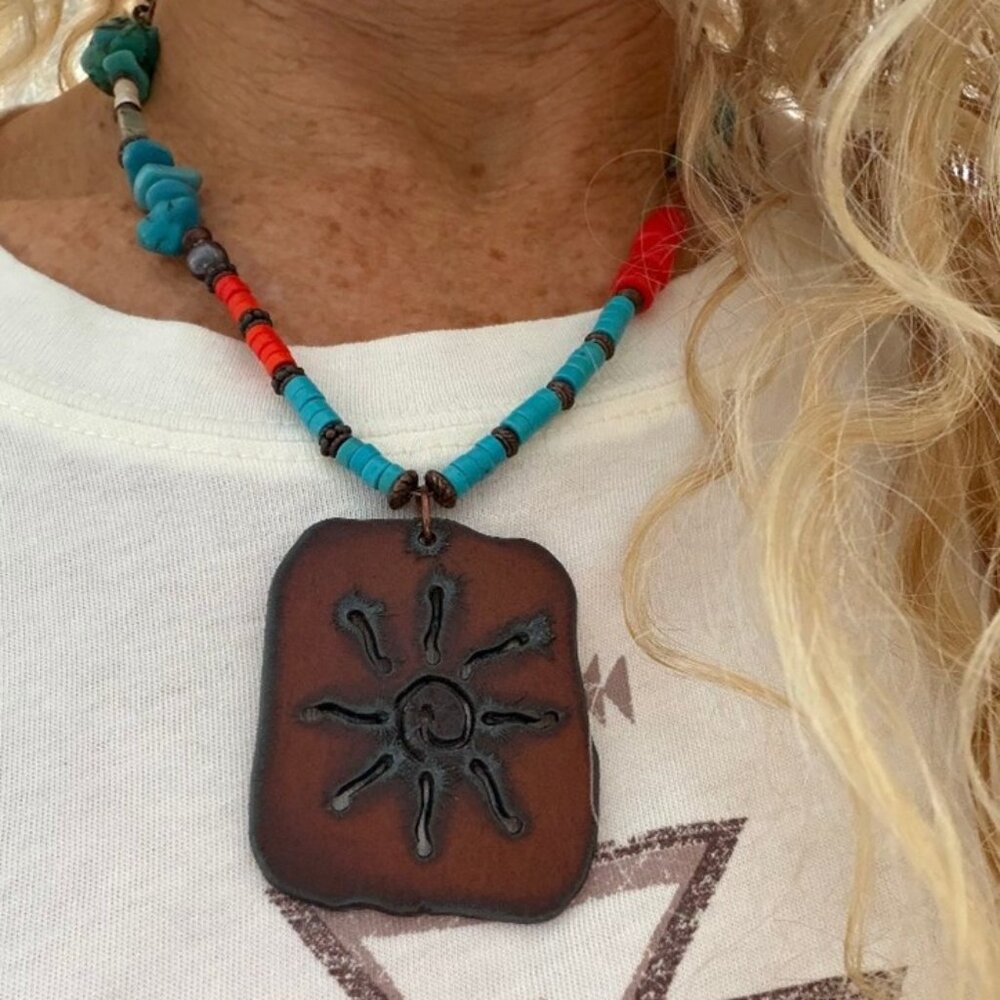 Statement Necklace!